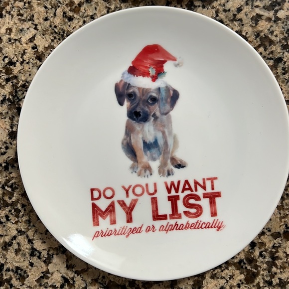 Set of 8 Christmas Plates - Picture 4 of 6